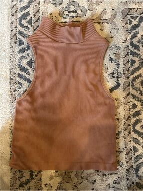 By together, cropped Sleeveless Ribbed Mock Neck Top - Mauve